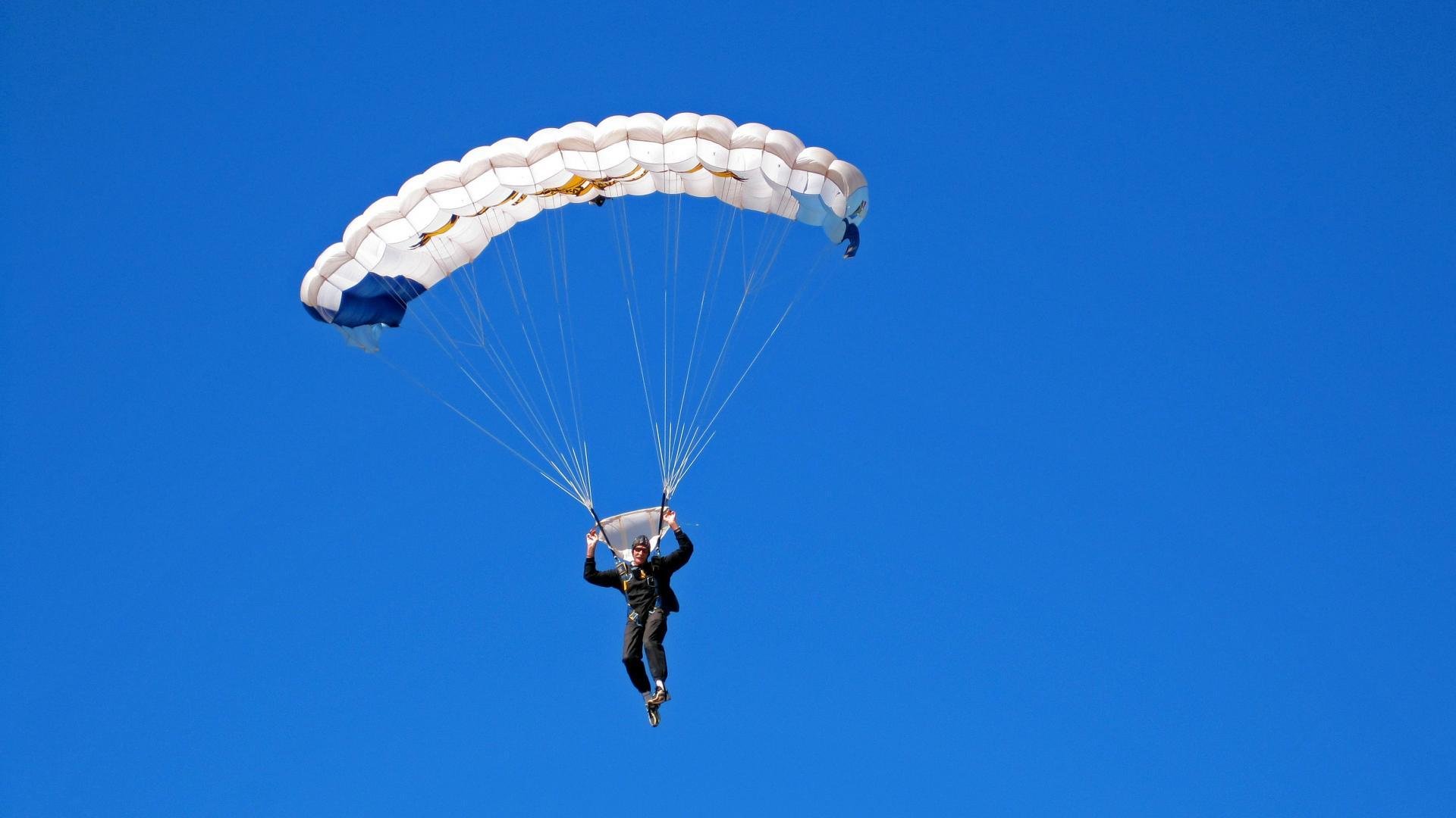 开云网页-炉石传说 赛事奖金再度提升，炉石传说赛制